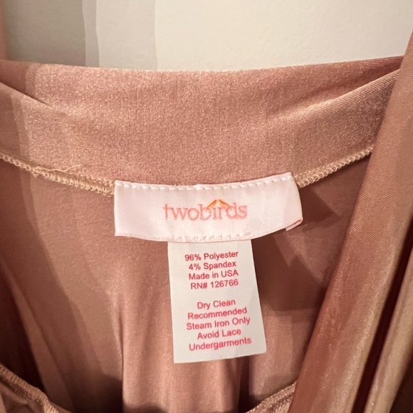 Twobirds Blush Dress with Floral Hem - Picture 3 of 4